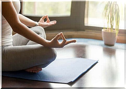 A woman doing meditation